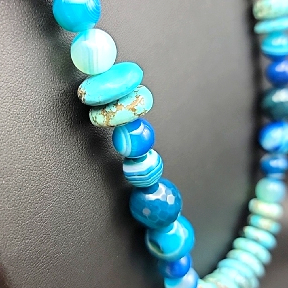 Untreated 495 Cts Natural Turquoise & Onyx Beaded Gemstone Necklace Unisex #1 - Picture 3 of 10